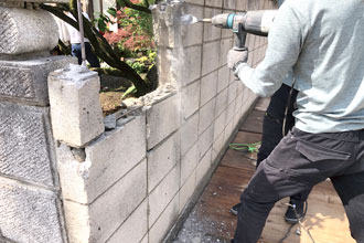 ブロック塀の解体例